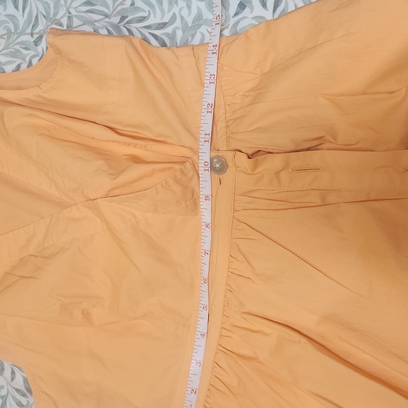 J. Crew peach colored buttondown dress, size 6 - Picture 10 of 11